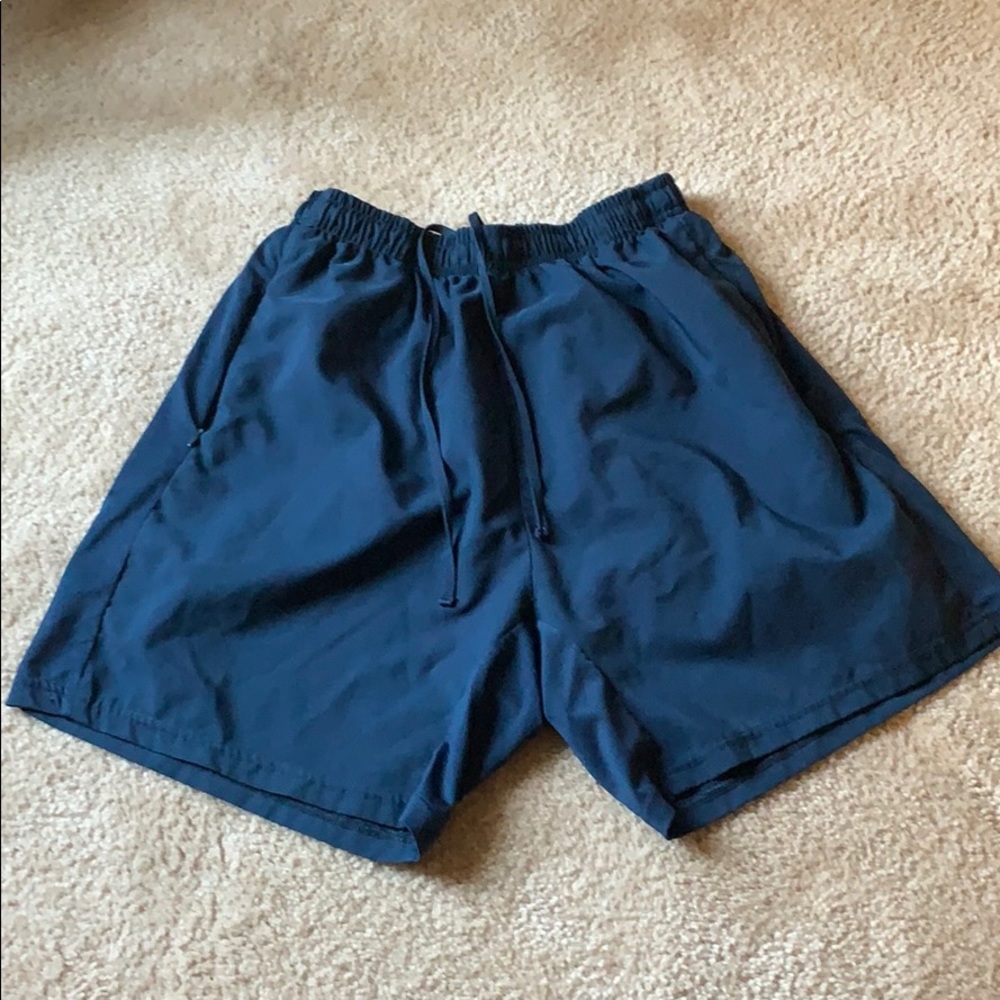 Gym shark blue shorts size L